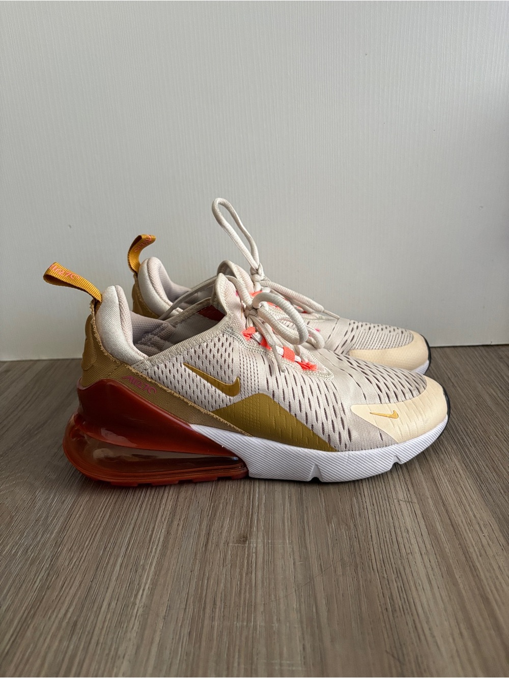 Nike Air Max 270 Guava Ice Terra Blush Women's Size 7 Running Shoe AH6789-801